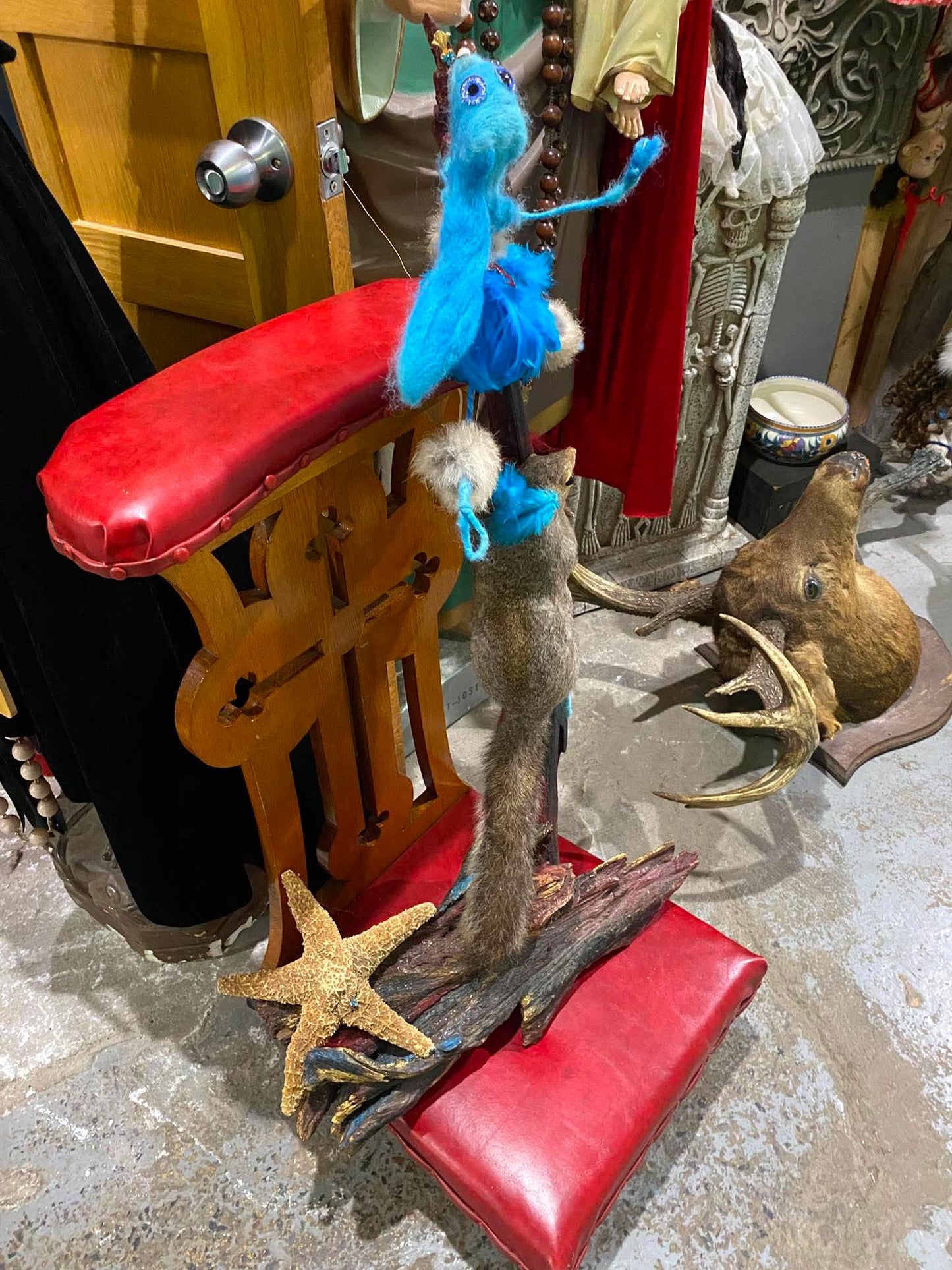 Sculpture taxidermie "Les acrobates" par Ann-Aumalie Sauvage