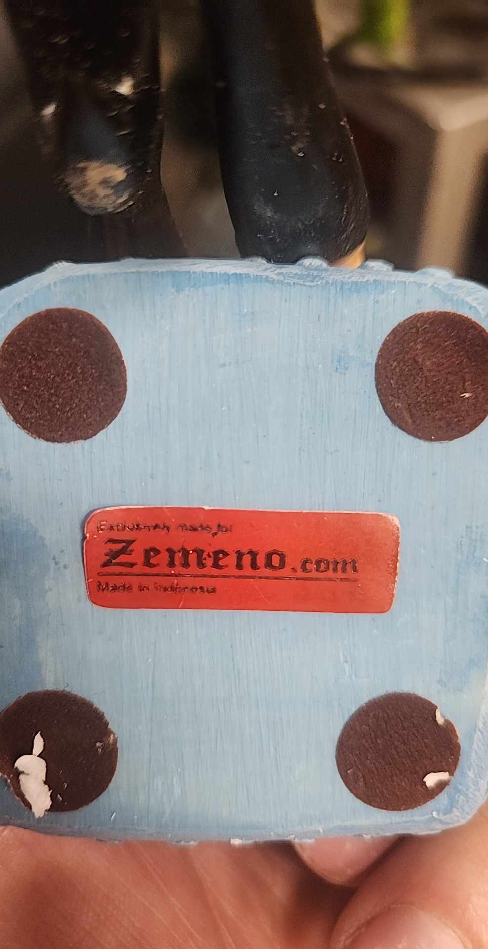 Figurine pin-up Zemeno