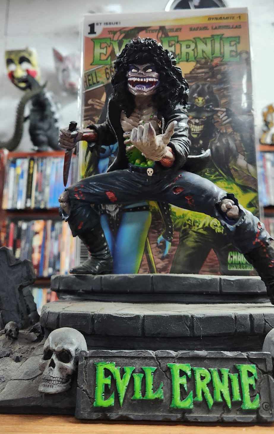 Statue EVIL ERNIE Moore Creations