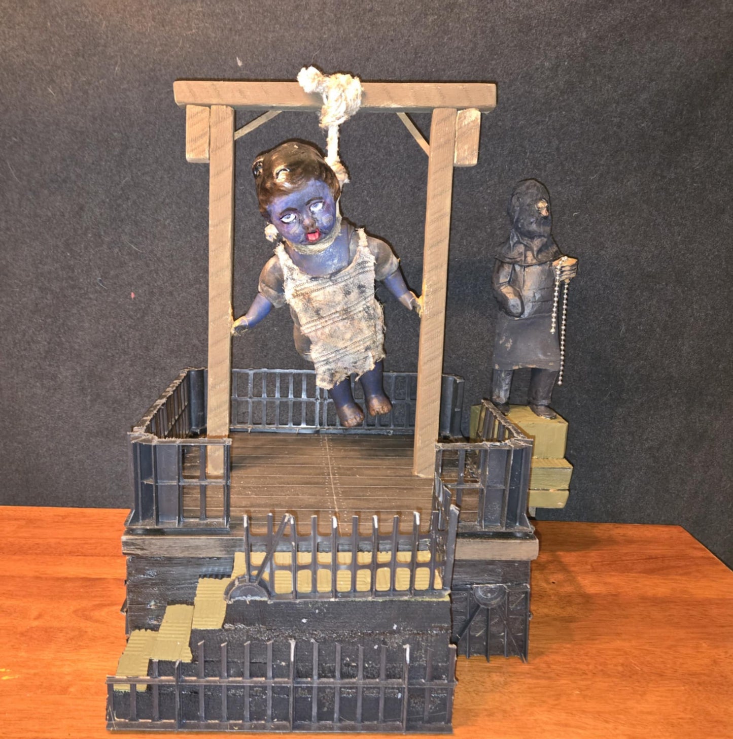 Diorama maquette échafaud pendaison