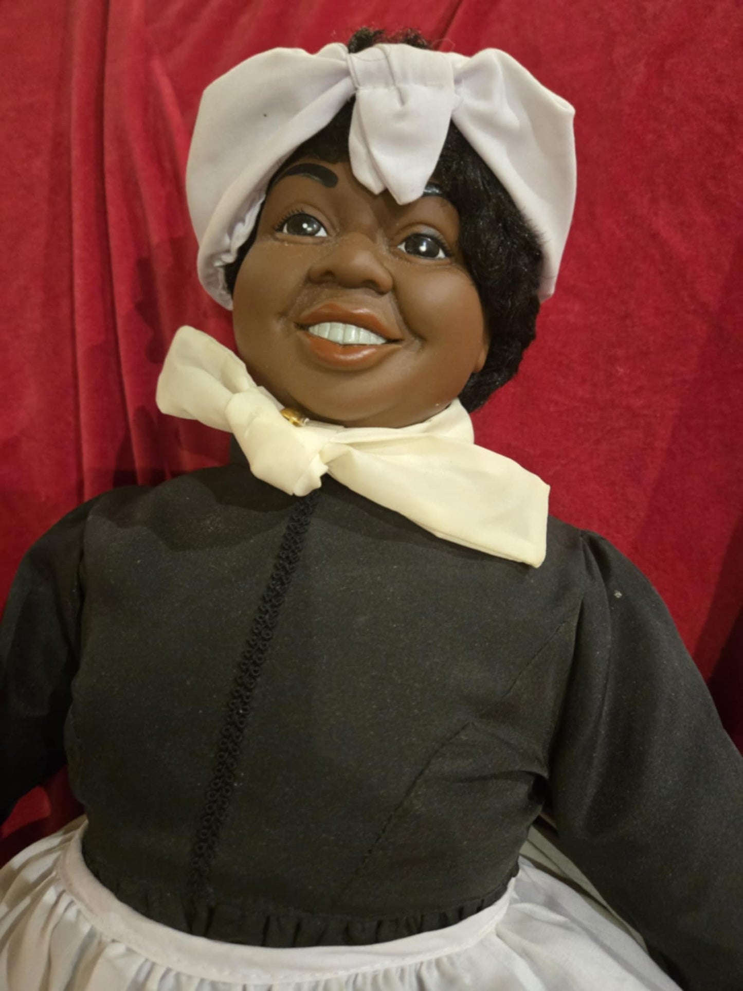 Poupée vintage Mammy Gone With The Wind par World Doll 1989