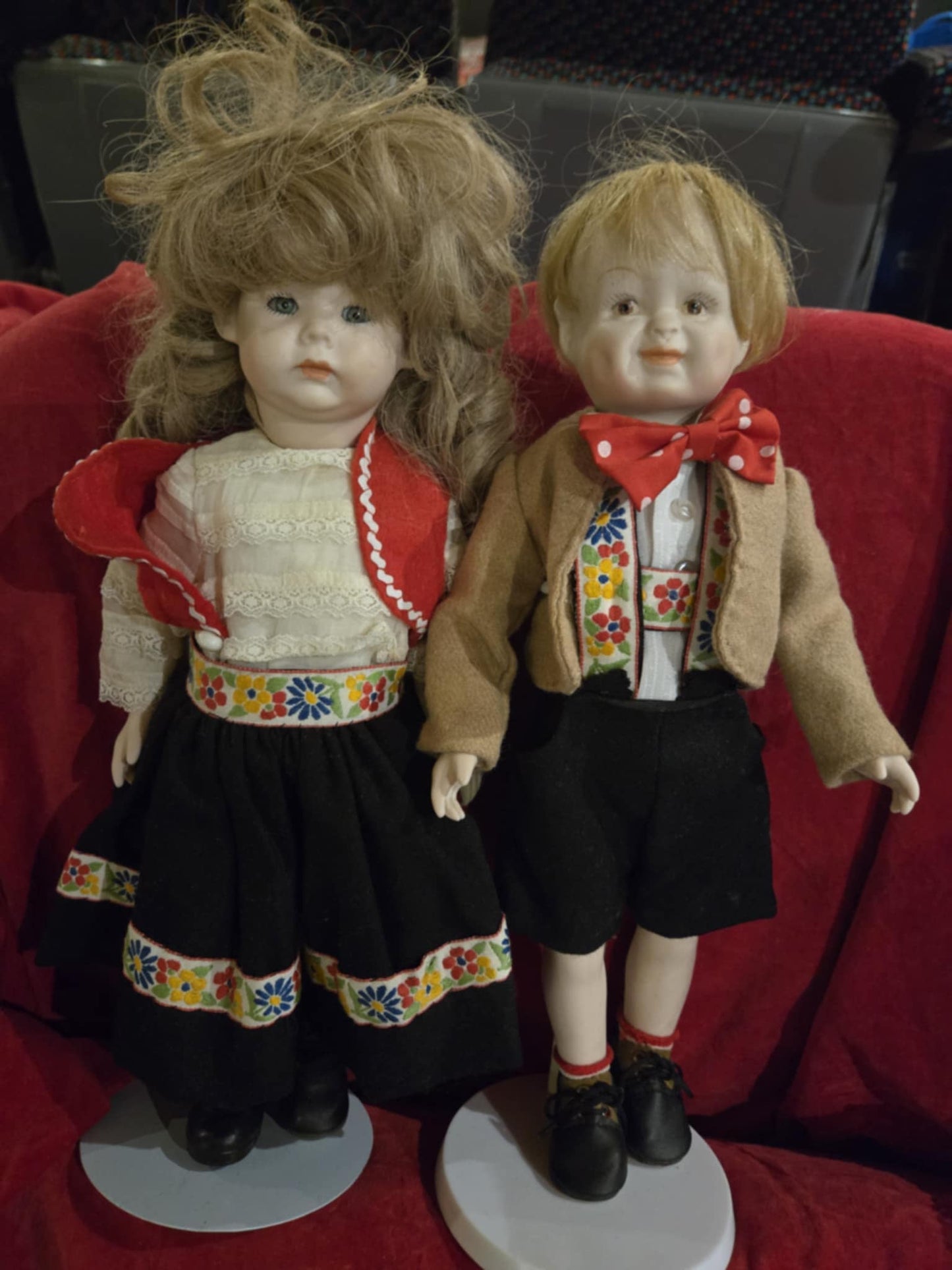 Poupées européennes antiques Hansel & Gretel