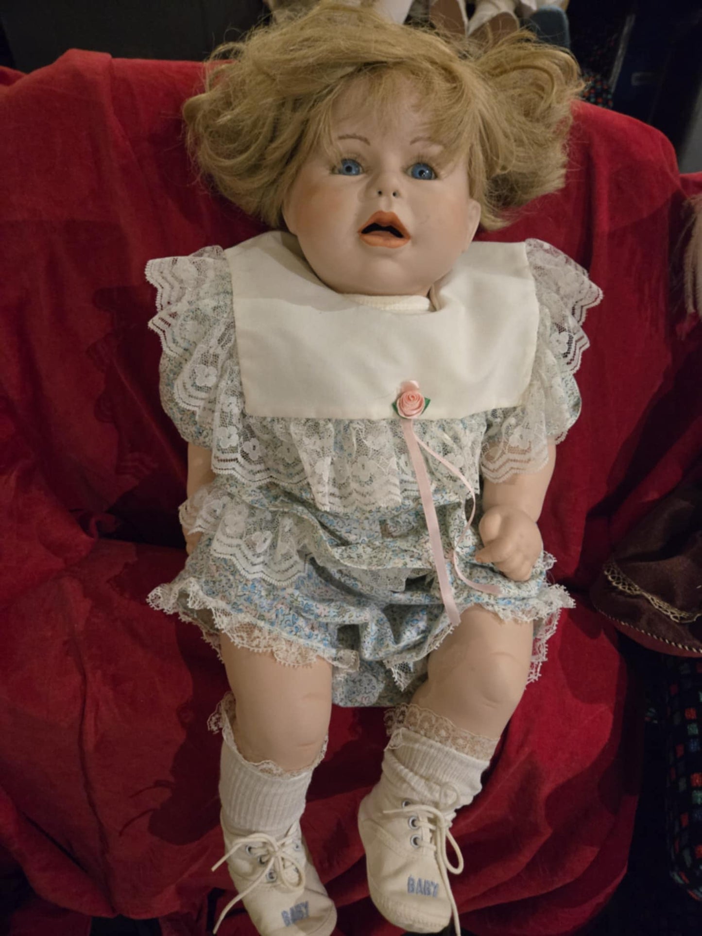 Poupée vintage Virginia Ehrlich Turner en porcelaine