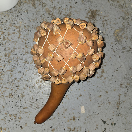 Hochet africain (shaker)