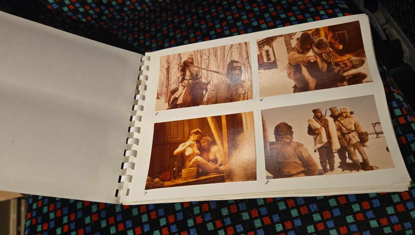 Storyboard original Photos du Tournage du film Ilsa The Tigress of Siberia