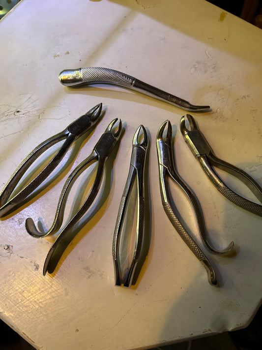 Pinces vintages pour molaires