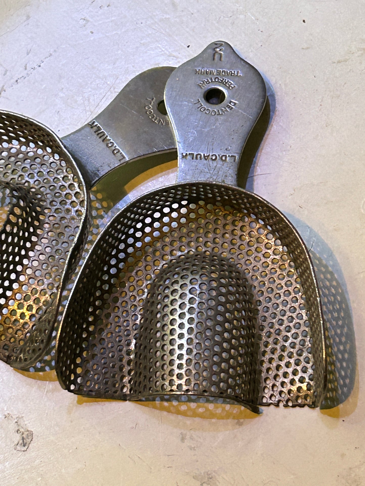 Moules antiques à empreintes dentaires