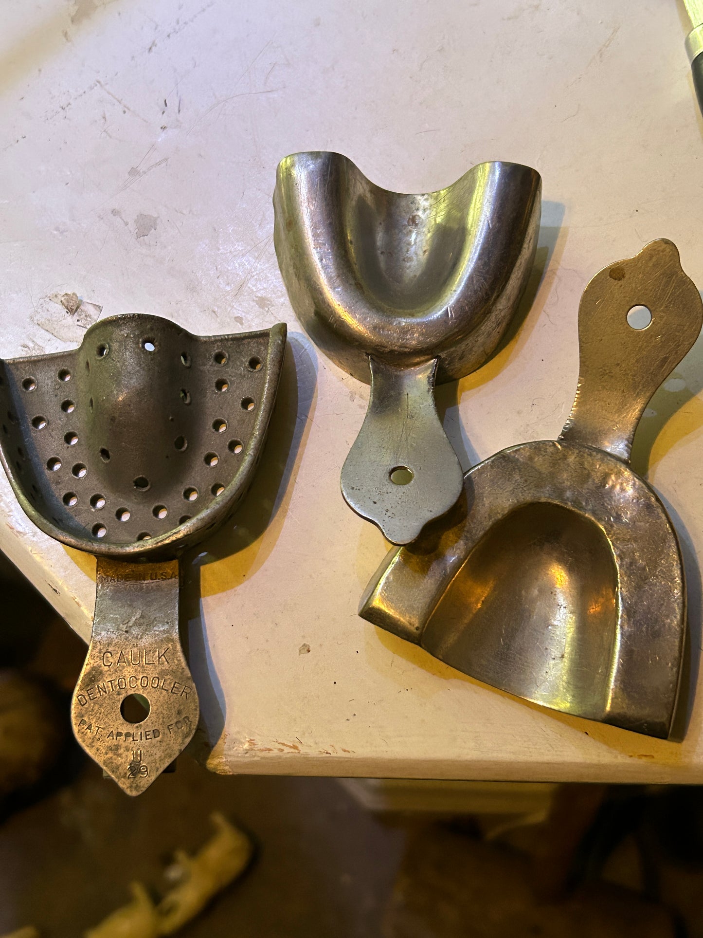 Instruments vintage pour empreintes dentaires