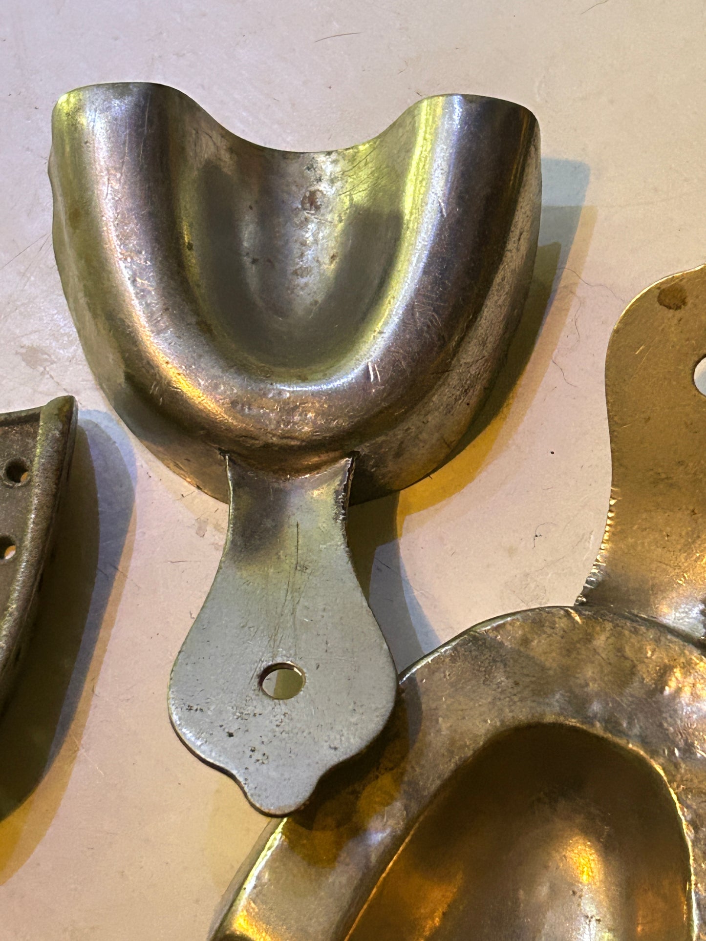 Instruments vintage pour empreintes dentaires