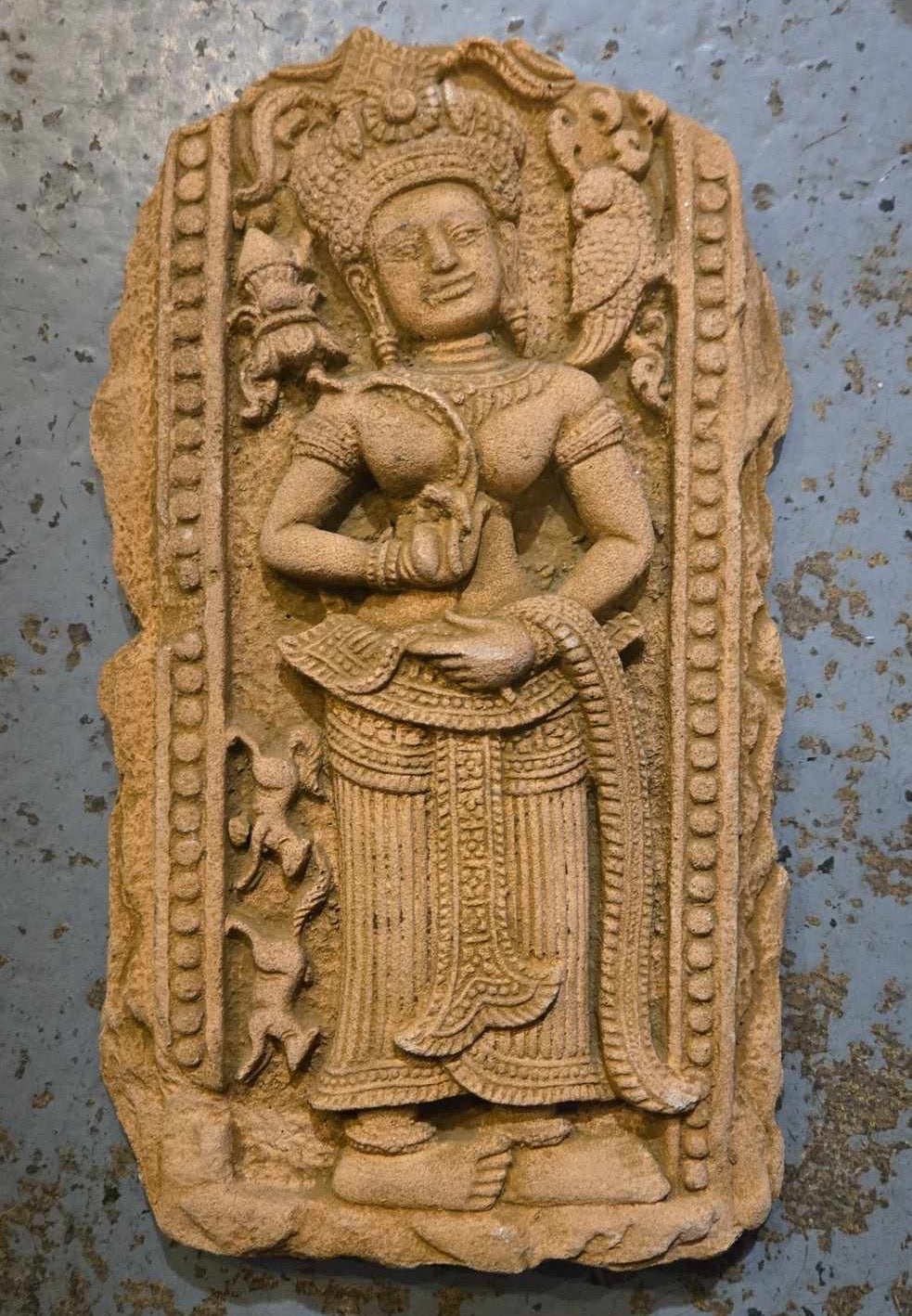 Sculpture en grès Bouddhisme thaïlandais Bouddha Lakshmi