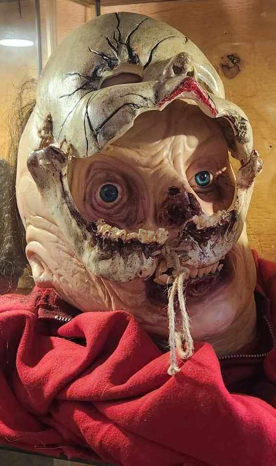 Buste The Hills Run Red Babyface