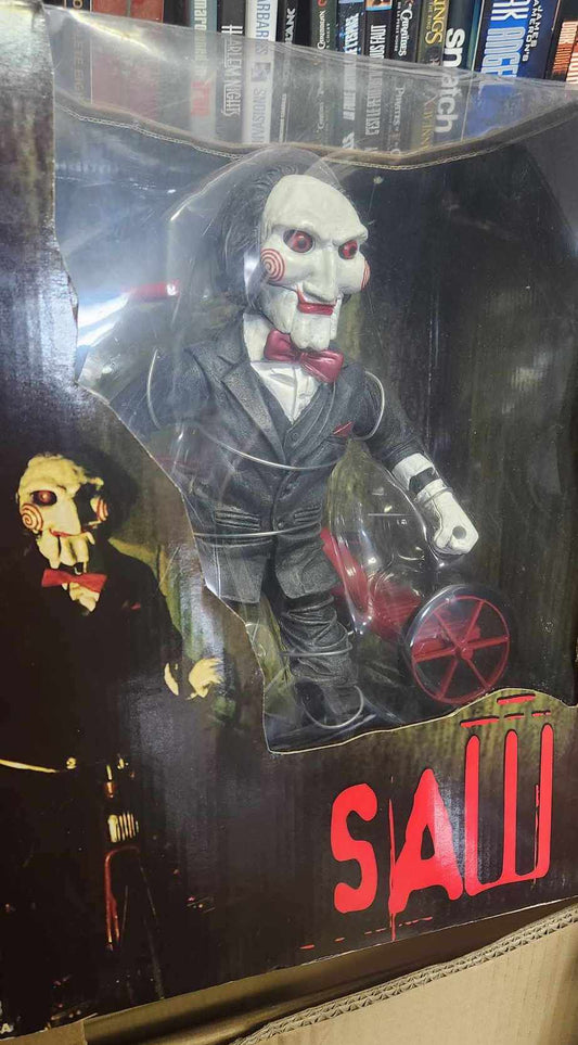 Figurine SAW Jigsaw Billy 12 pouces avec tricycle