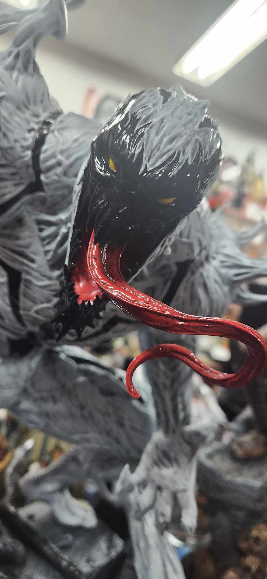 Anti Venom Statuette Sideshow