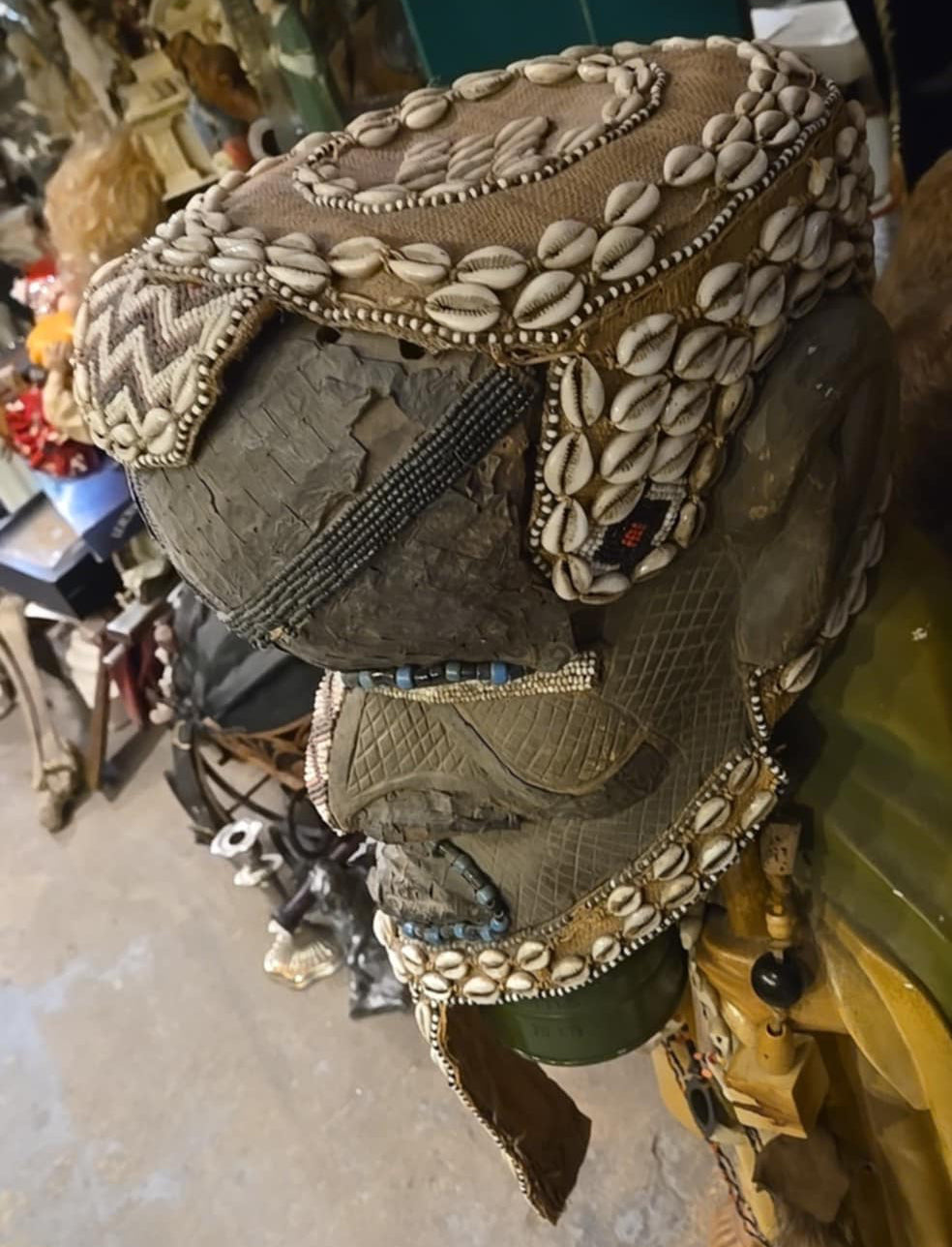 Masque vintage Ngaadi Amwaash Kuba