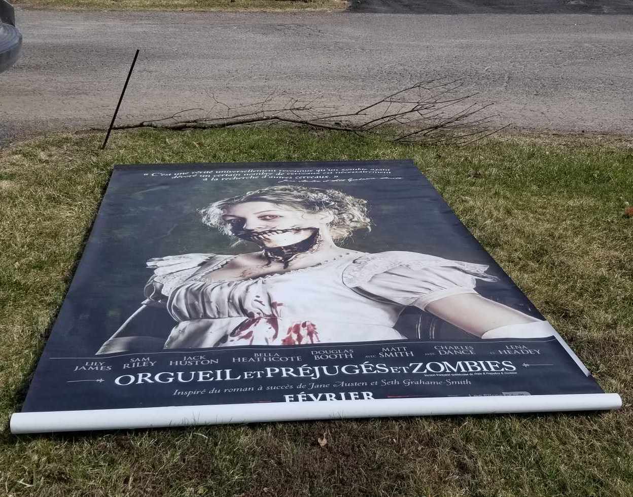 Affiche Géante Orgueil et Préjugés et Zombies