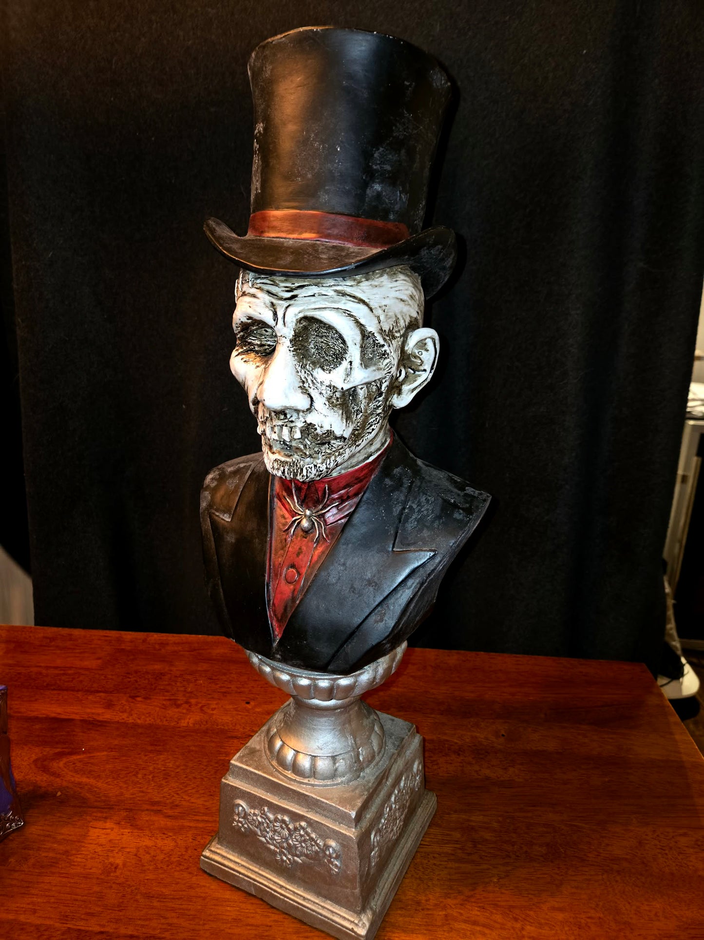 Buste du Baron Samedi