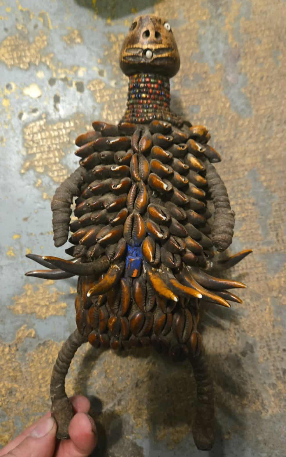 Petit fétiche vaudou du Congo.