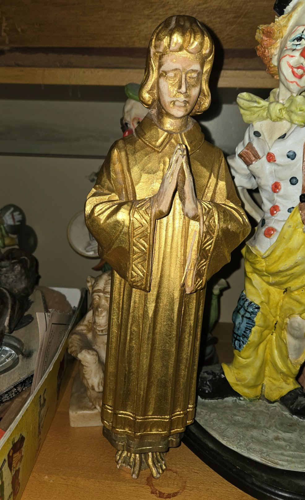 Statuette vintage en bois Saint qui prie