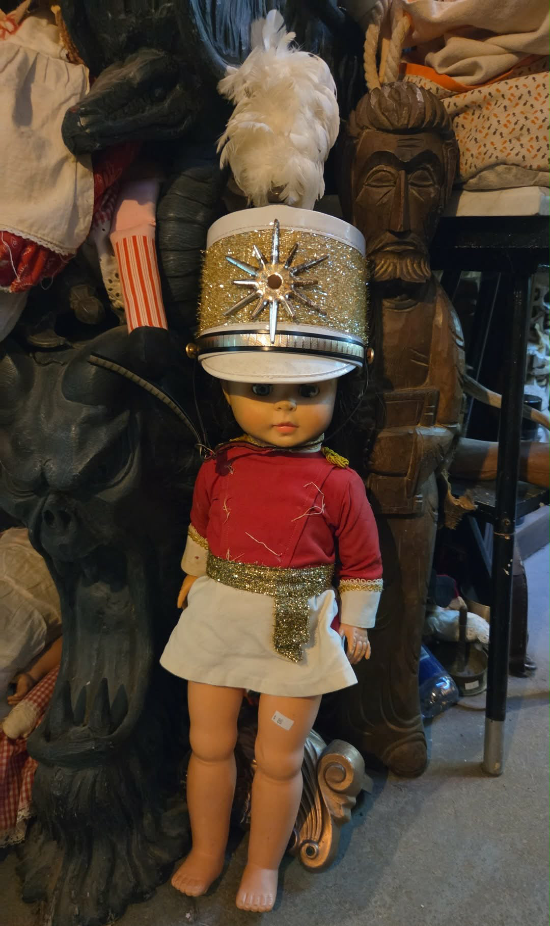 Grande poupée majorette vintage