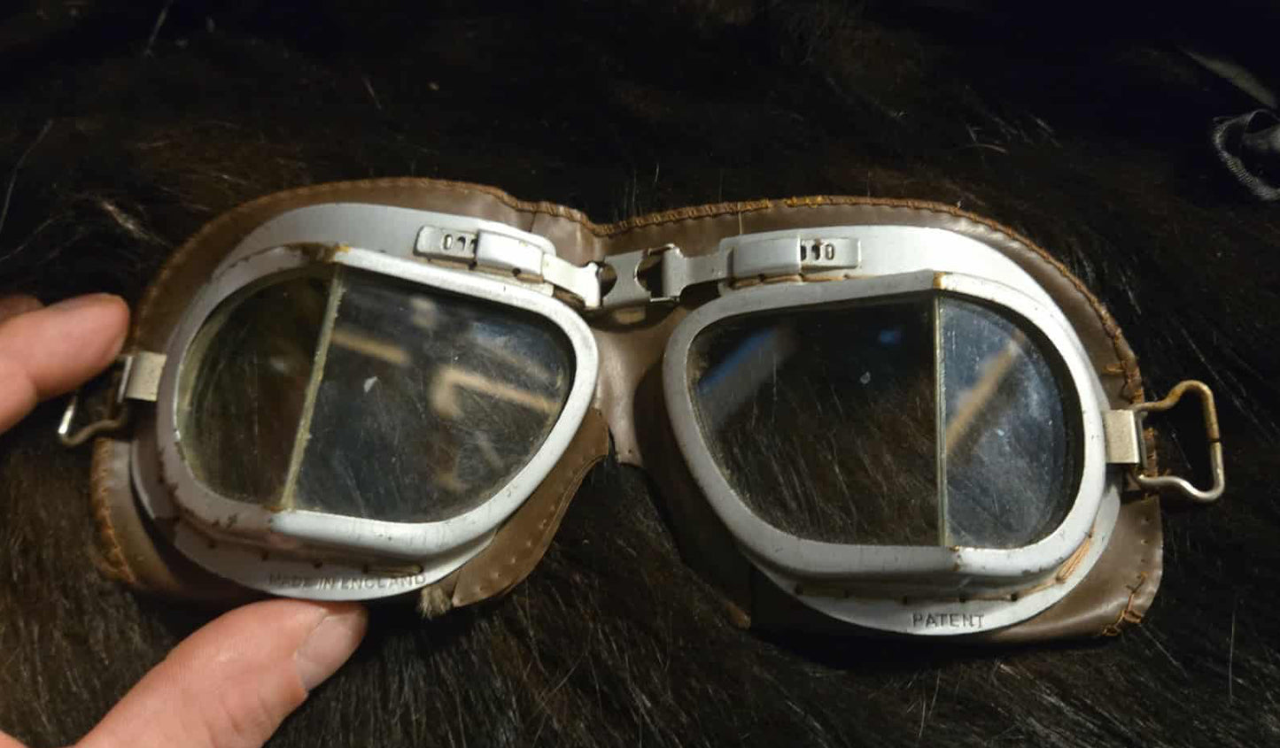 Lunettes militaires britanniques