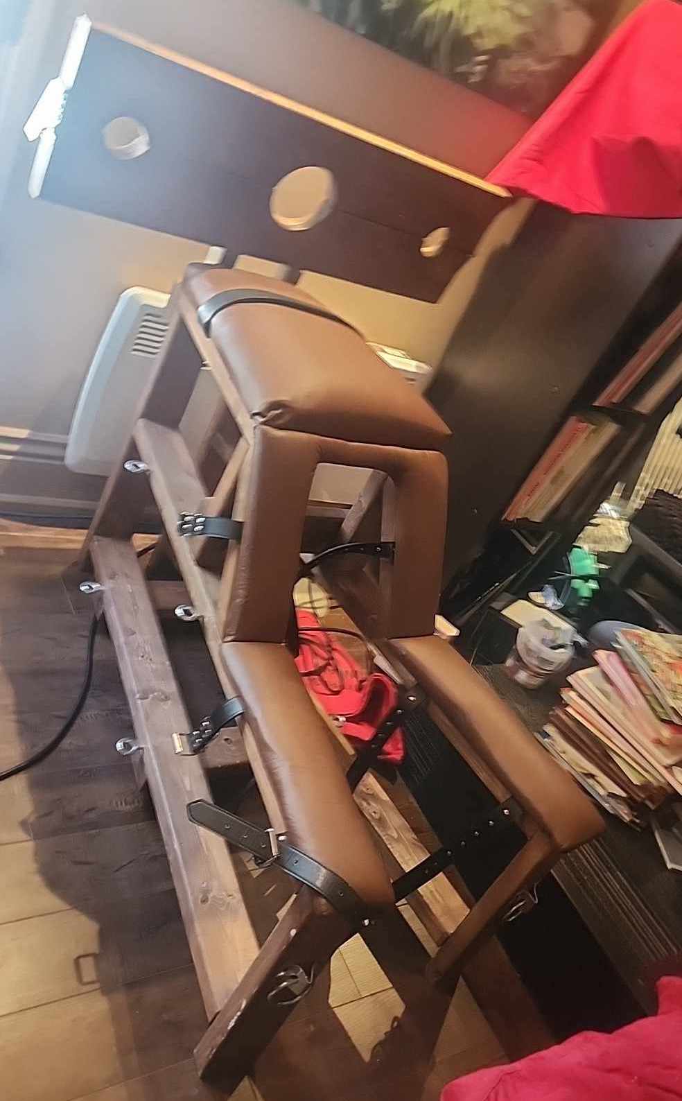 Banc de torture et plus.