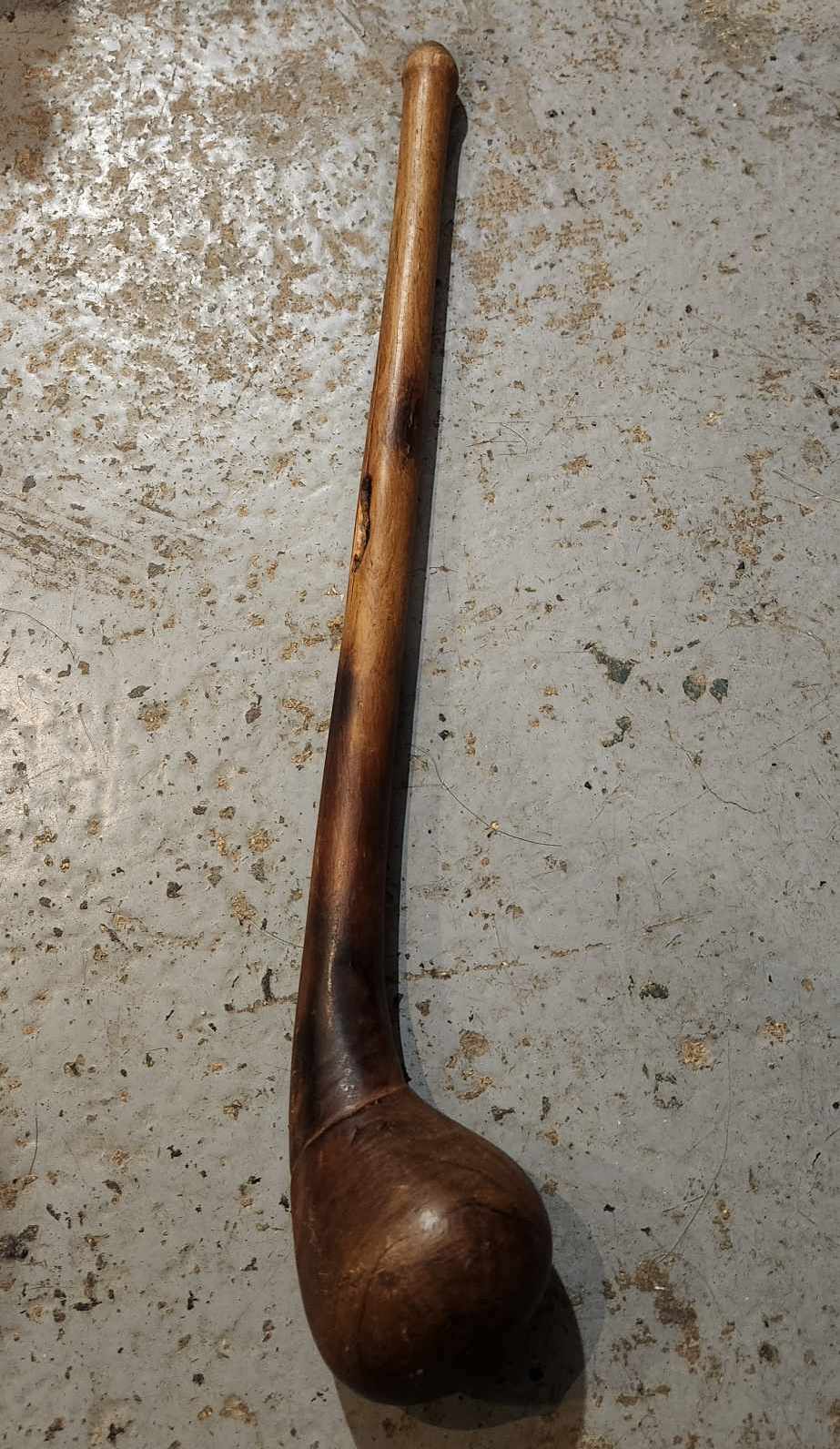 Rungu Maasai africain antique.