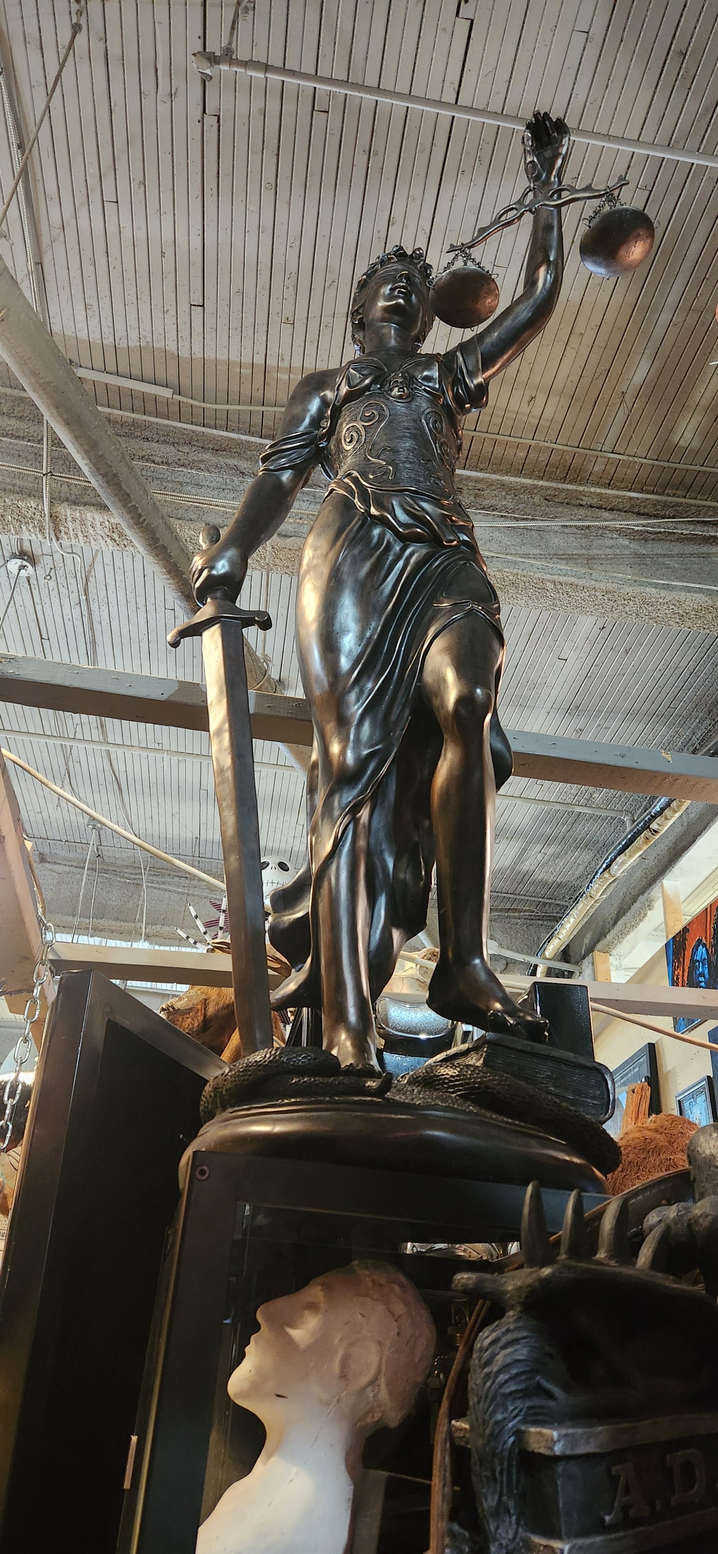 Statue de la justice