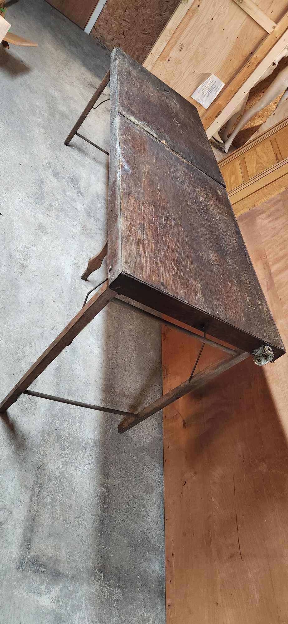 table d'embaumement