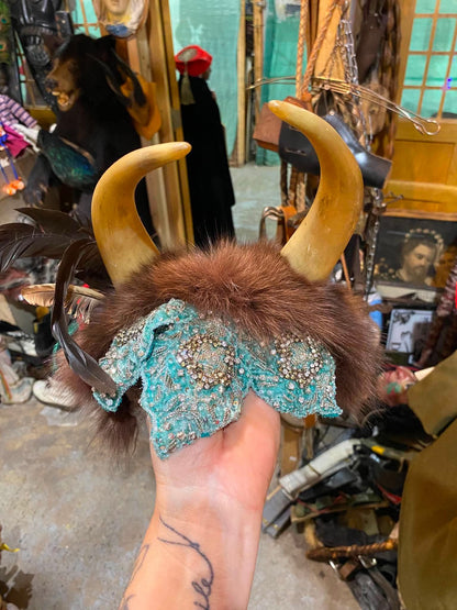 Coiffe artisanale de luxe