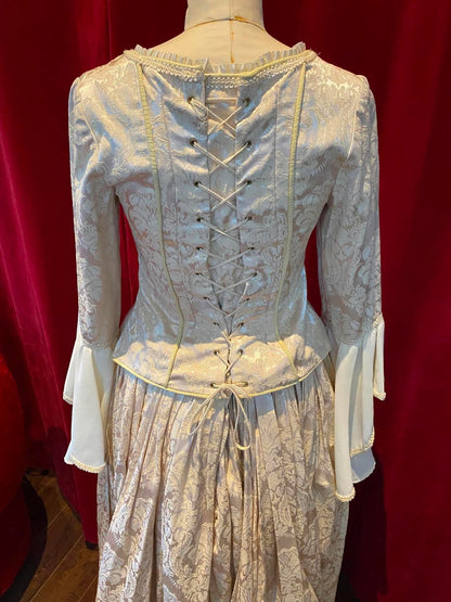 Reproduction robe de mariée style Renaissance