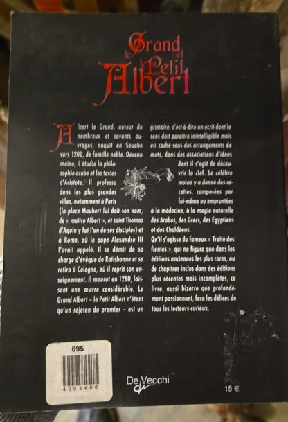 Livre Le grand et le petit Albert Les merveilles révélées des grimoires