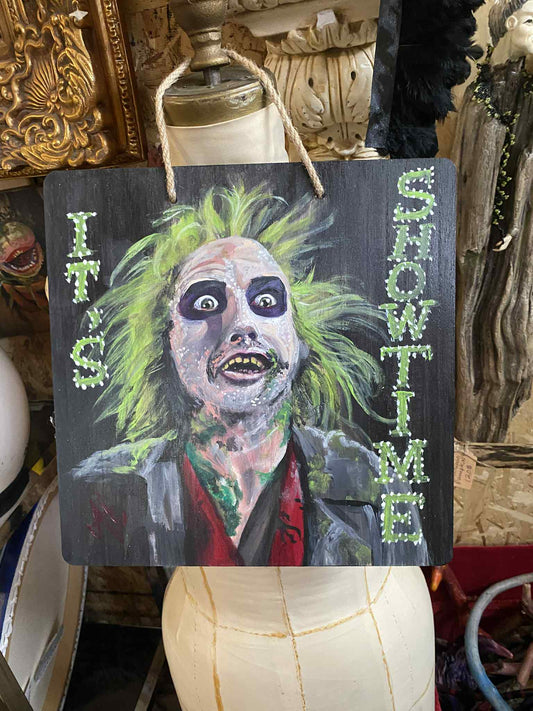 Peinture accroche-porte "It's show time" par l'artiste Ann-Aumalie.