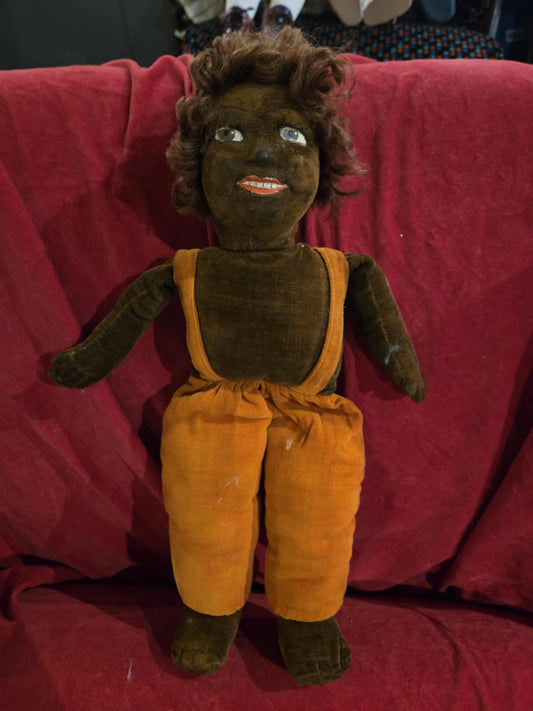 Poupée antique de Norah Wellings