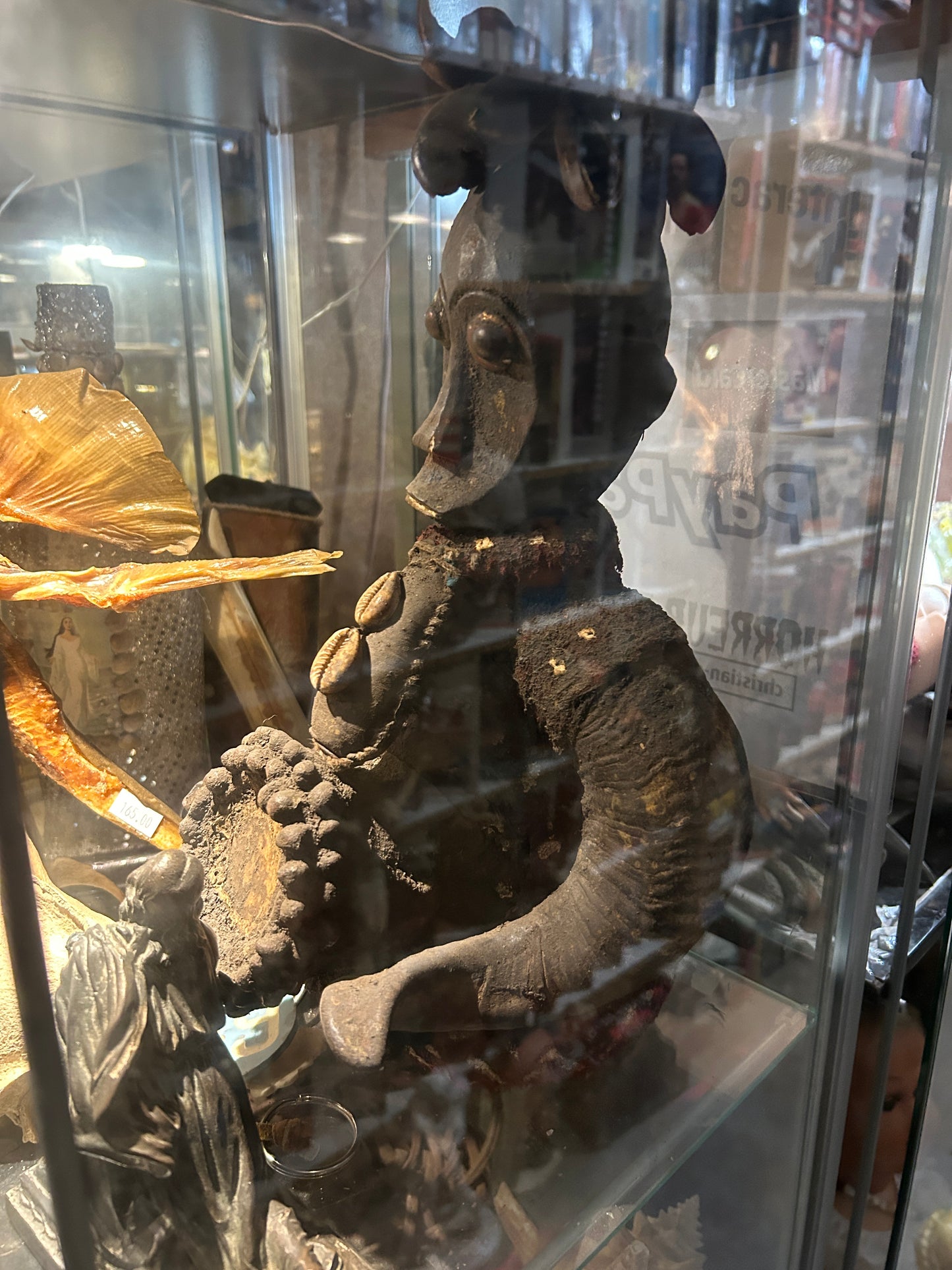 Fétiche vaudou africain antique