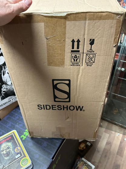 Statue The Joker "The Dark knight" Premium Format Exclusive par Sideshow Collectables