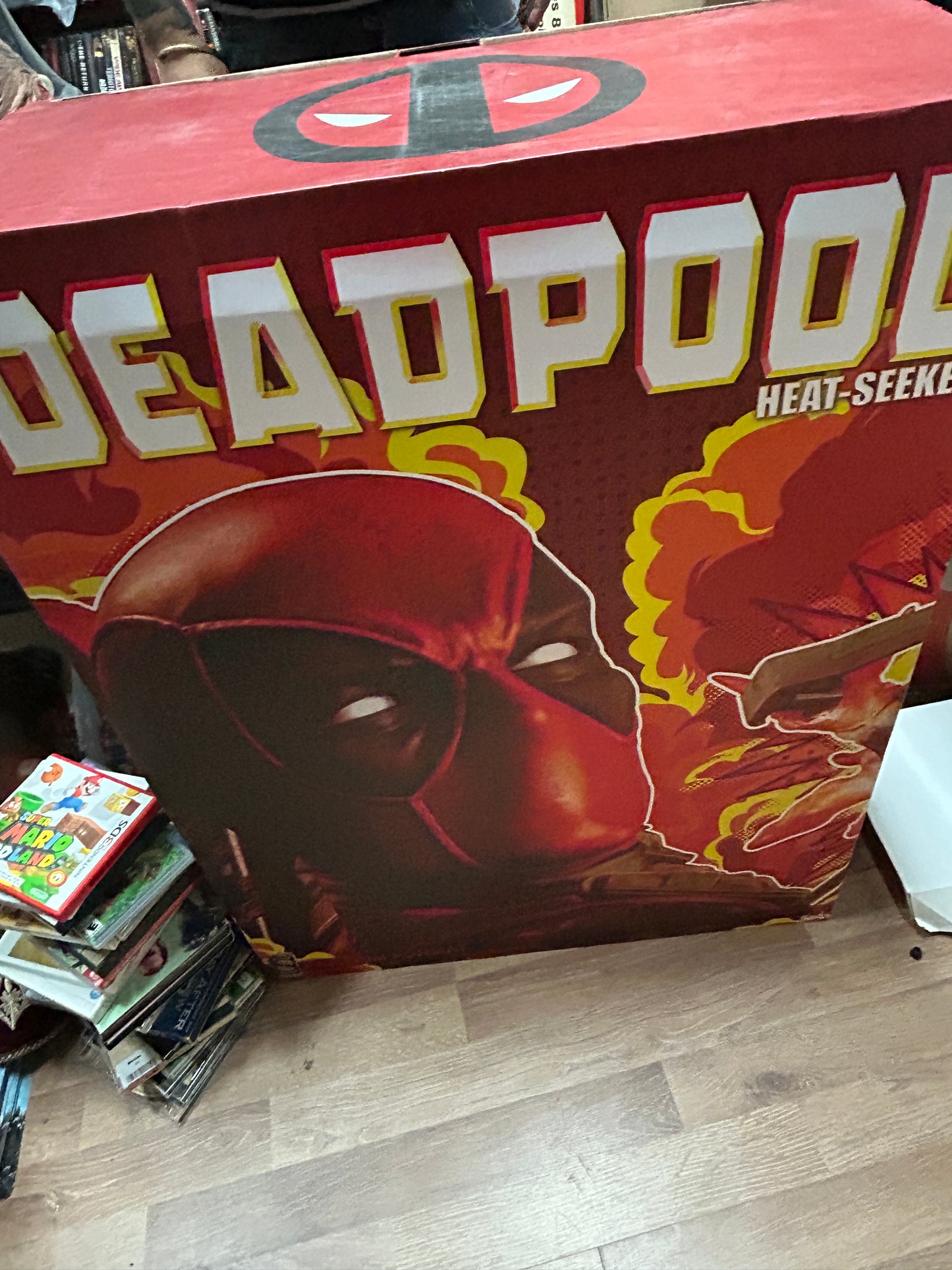 Statuette « Deadpool Heat-Seeker Premium Format » de Sideshow Collectibles