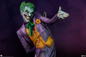 Grande figurine The Joker Premium Format™ de Sideshow Collectibles