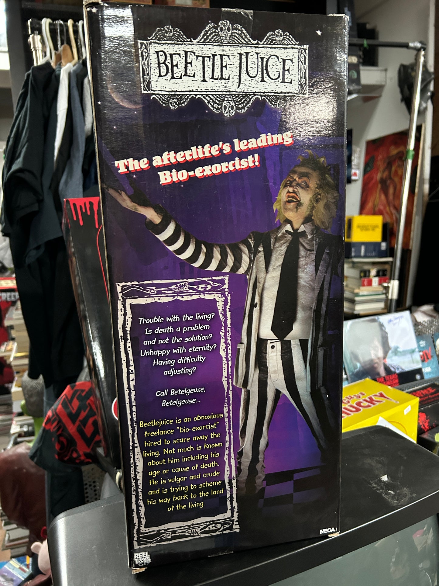 Figurine Beetlejuice 18 pouces de Neca Reel Toys