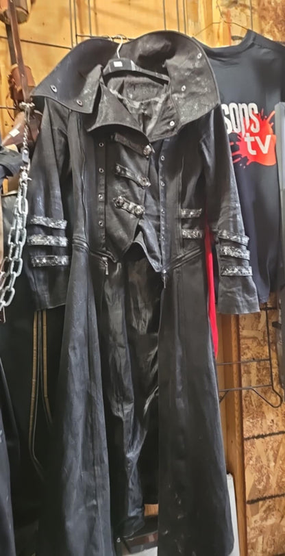 Manteau gothique grandeur M