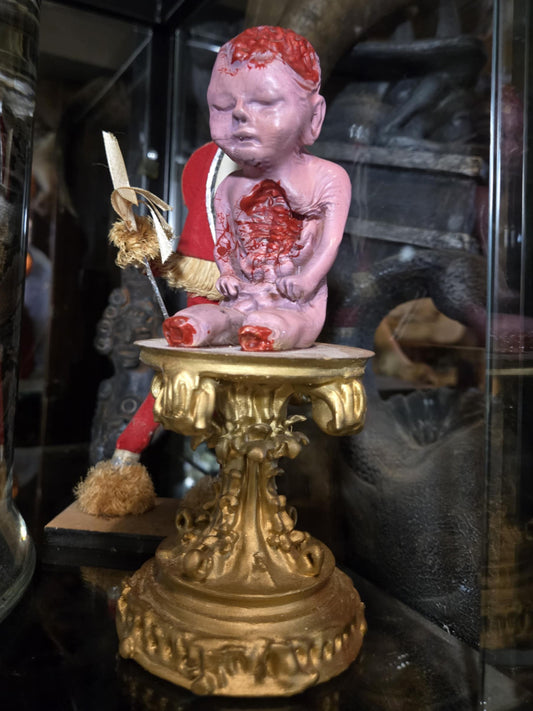 Sculpture bébé zombie par Pat Fortin