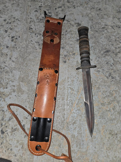 Poignard USM6 1943 lame et fourreau