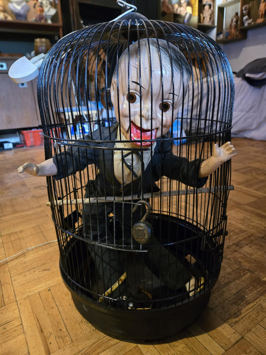 Petite poupée ventriloque antique