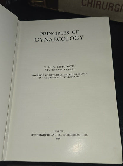 Livre Principles of Gynaecology 1957