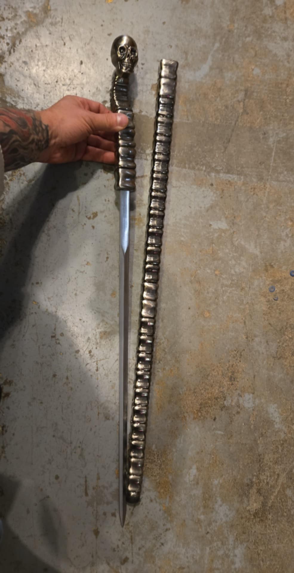 Canne épée vintage squelette en métal