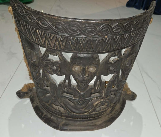 Porte-bébé Dayak traditionnel antique