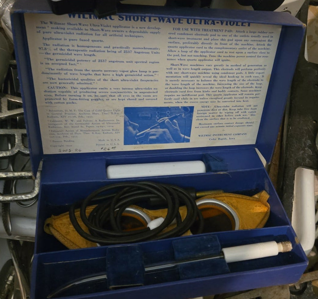 Kit vintage d'applicateur ultraviolet à ondes courtes Wilimac
