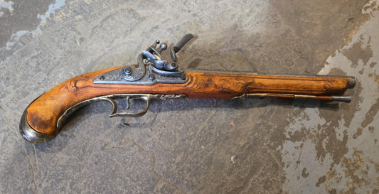 Réplique d'un pistolet à silex du 19e siècle