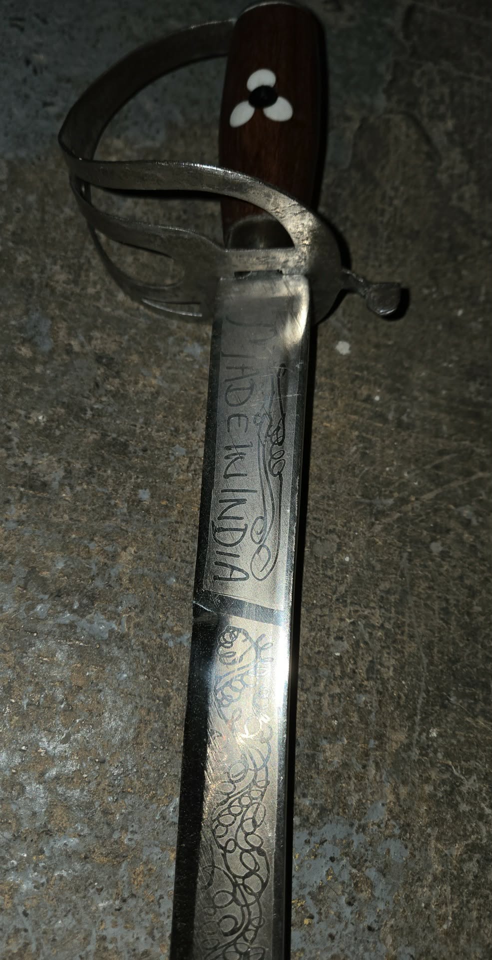 Épée Talwar indienne vintage avec fourreau en velours