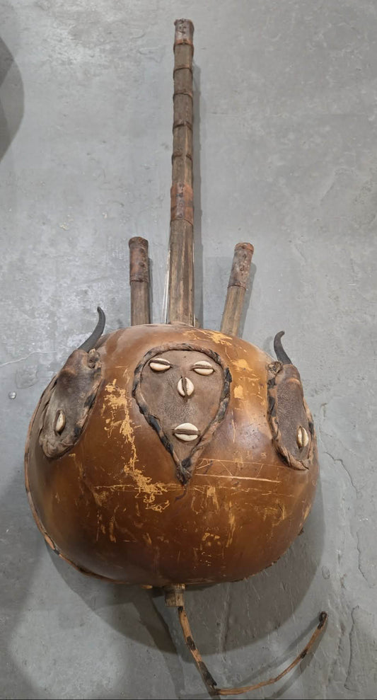 Instrument de musique kora traditionnelle