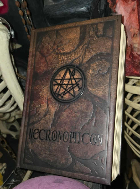 Livre Nécronomicon en français